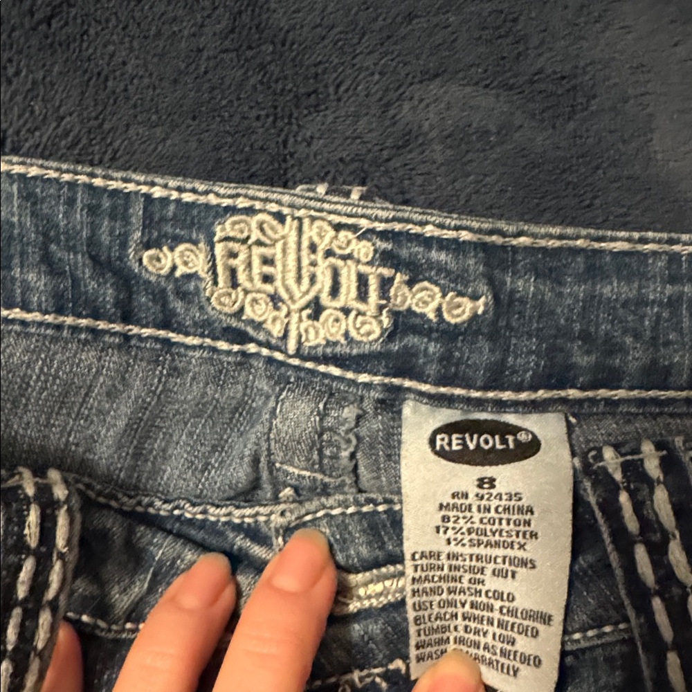 Revolt Jeans - Picture 3 of 4